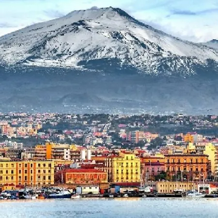 לינה וארוחת בוקר La Norma